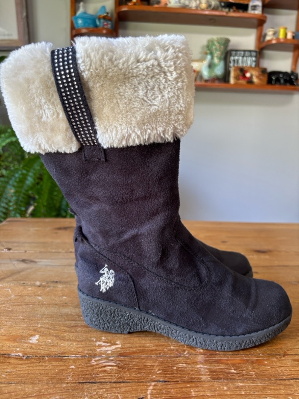 U.S. Polo Assn. Black Kids Boots with Cream Faux Fur Cuff